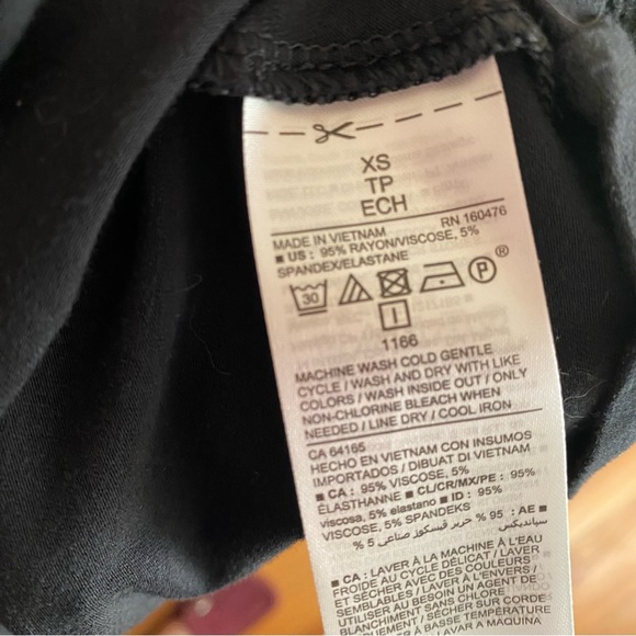 2/$10 OLD NAVY Black Swing Dress size XS - Picture 8 of 8